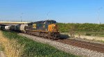 CSX 869 leads M370.